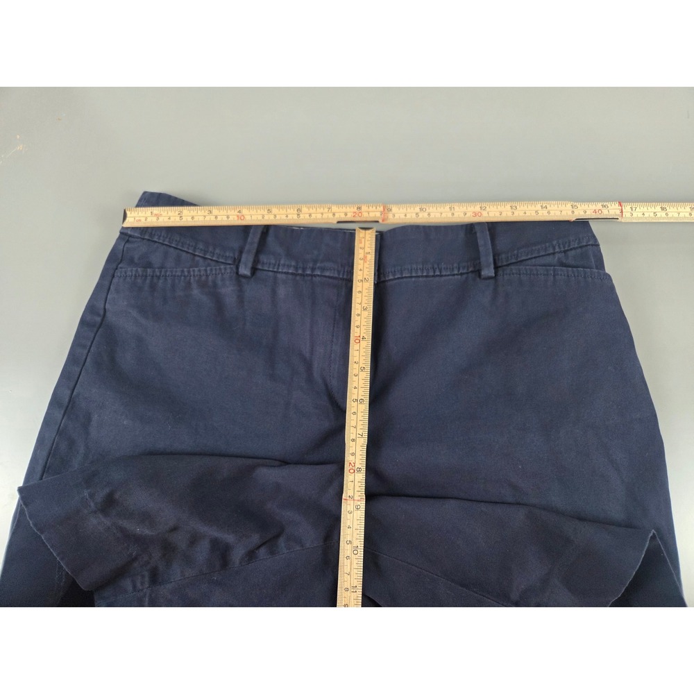 Talbots Womens 8P "Perfect Short" Navy 7" Inseam - Picture 5 of 6